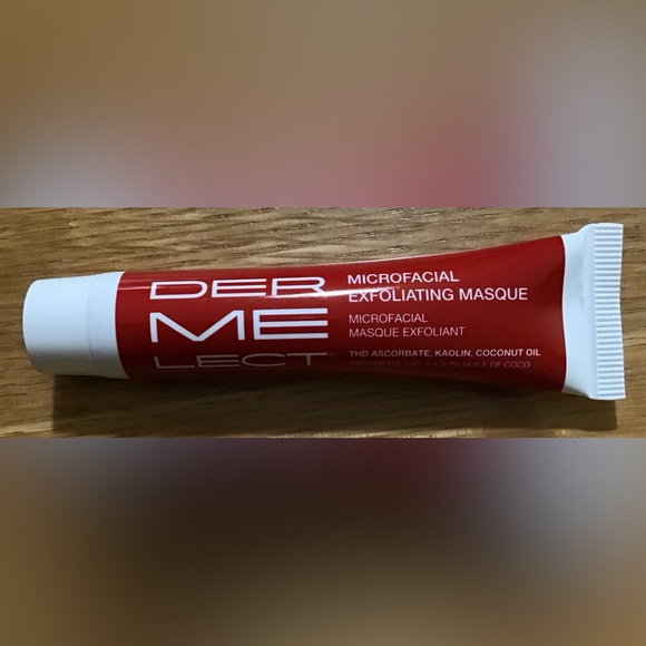 Dermelect microfacial exfoliating masque - Picture 1 of 4